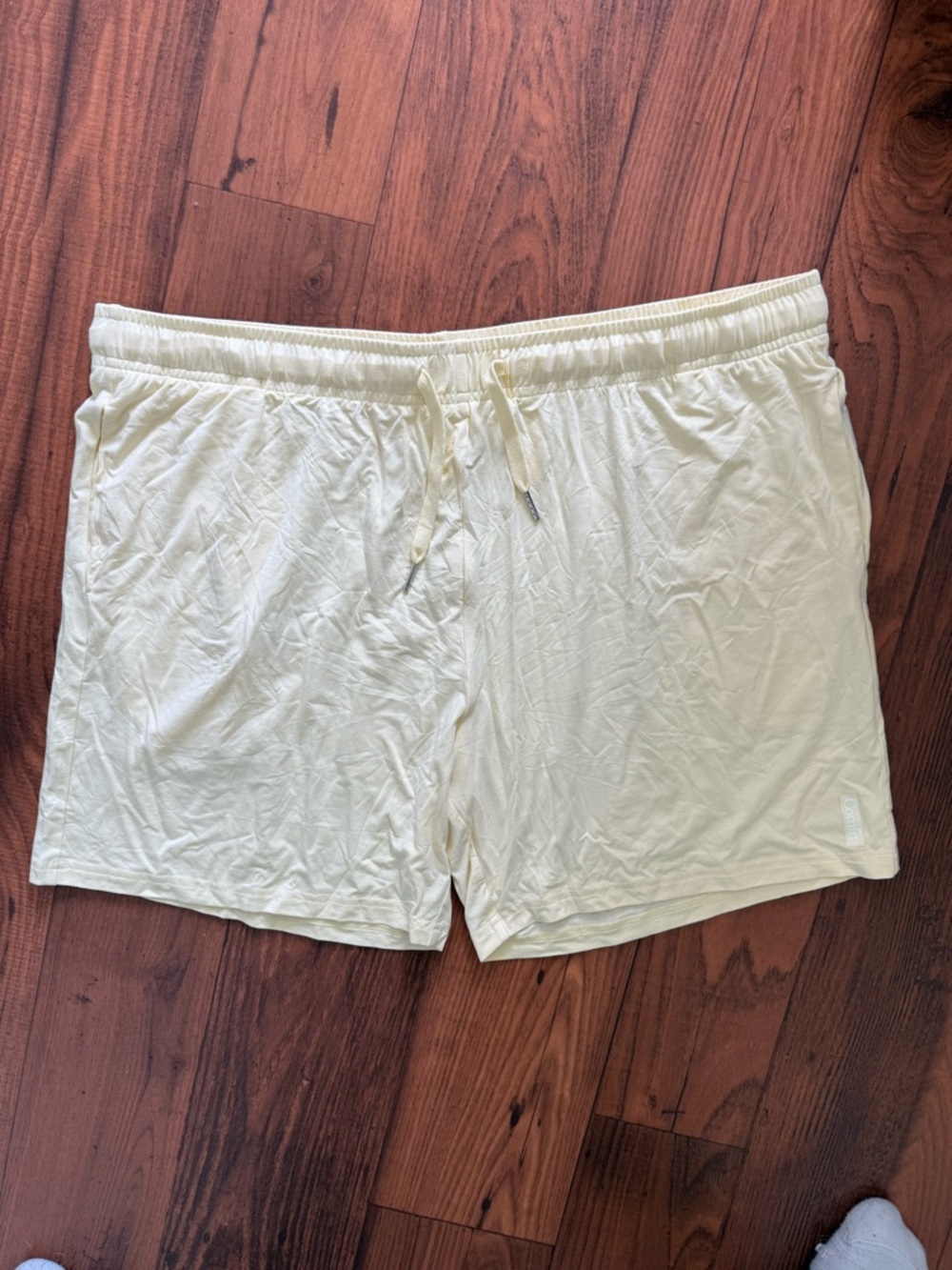 Comfrt Cloud Lounge Shorts - Picture 2 of 6